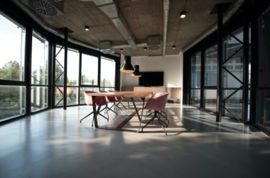 Good Employees Are Leaving Their Jobs, Why