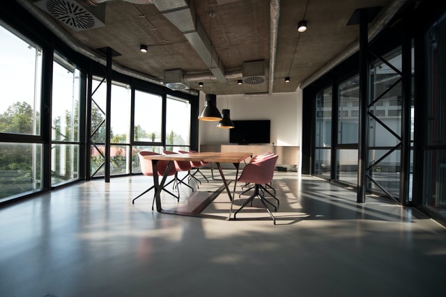 Good Employees Are Leaving Their Jobs, Why